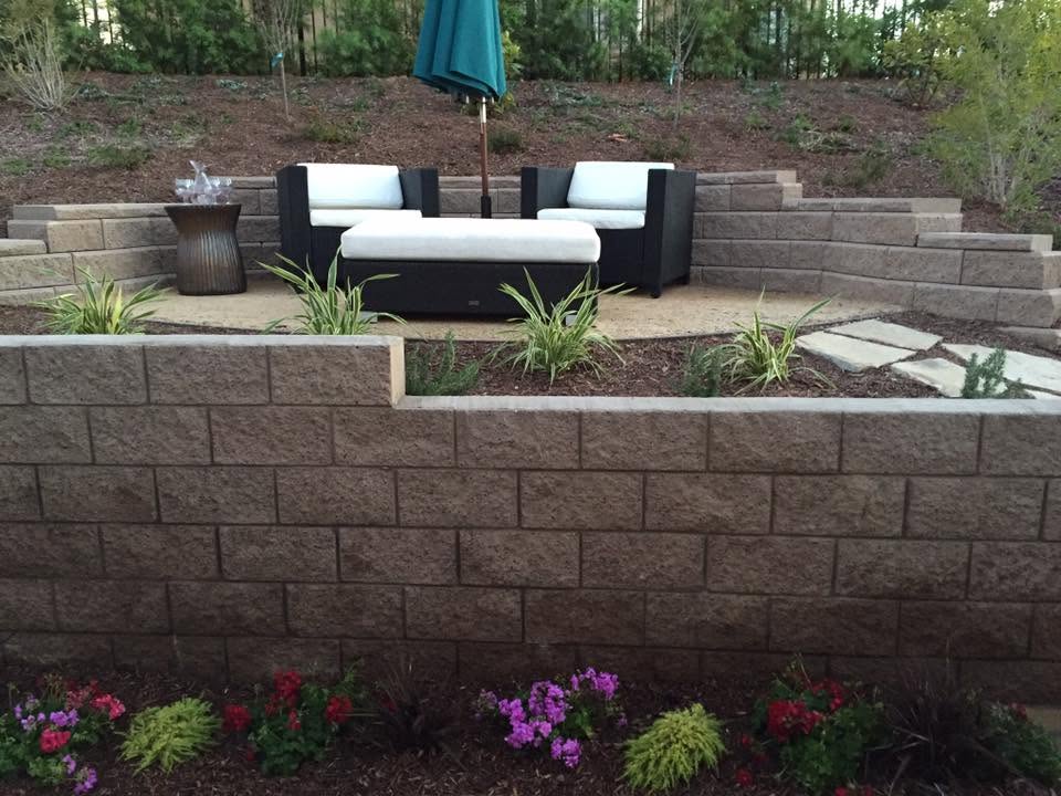 Multi-level retaining walls